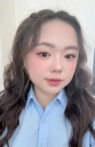 Ms Khánh Ly – Giáo viên Tiếng Anh